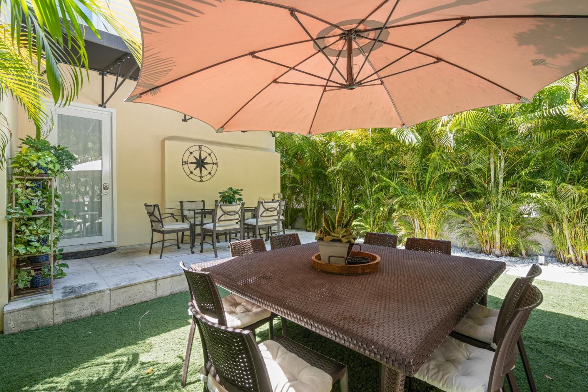 Villa Venezia Bb Miami Beach Exterior photo