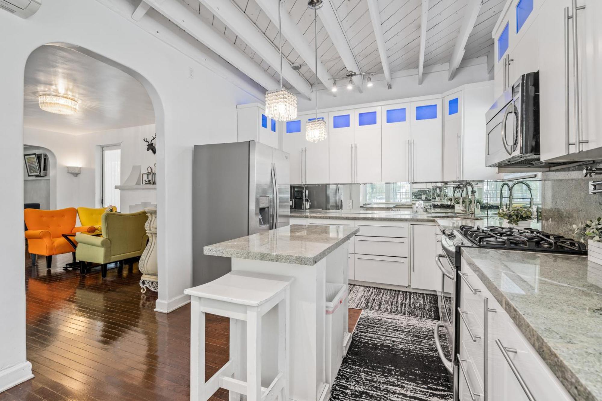 Villa Venezia Bb Miami Beach Exterior photo